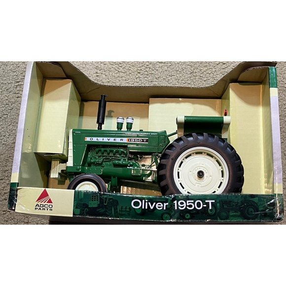 2010 New 1/16 Scale Die Cast Oliver 1950T Tractor AGCO Parts ERTL Diesel Misb! - Picture 1 of 6